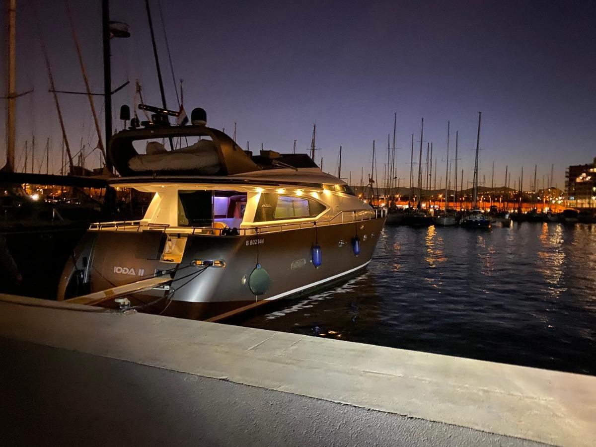 מלון ברצלונה Motoryacht 21 Avec Equipage מראה חיצוני תמונה