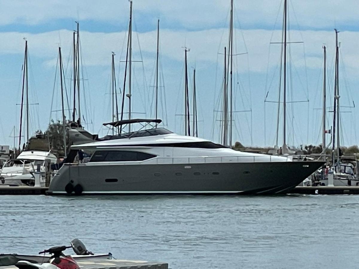מלון ברצלונה Motoryacht 21 Avec Equipage מראה חיצוני תמונה