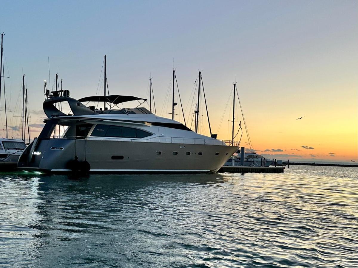 מלון ברצלונה Motoryacht 21 Avec Equipage מראה חיצוני תמונה